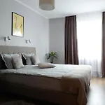 Macropolis