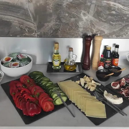 Macropolis דירה מישקולץ