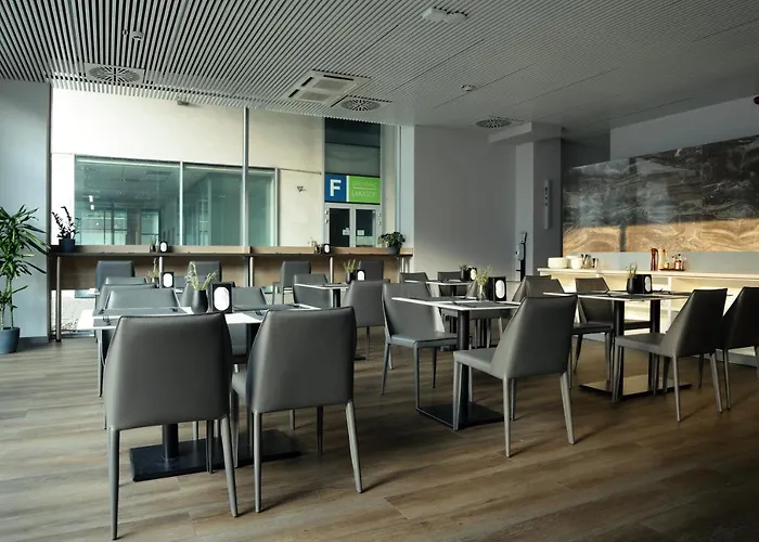 Macropolis Lägenhet *